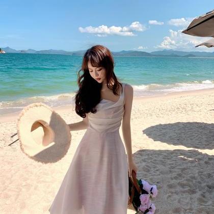 Summer Vacation Suspender Backless Puffy Dress..