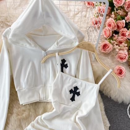 Women's Two Piece Sets Embroidered..