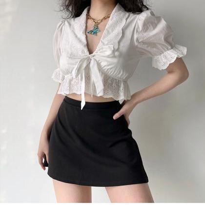 Court Style Puff Sleeve Embroidered Tie White..