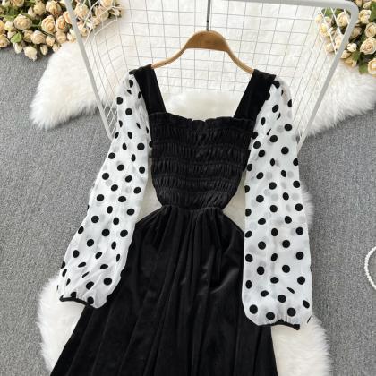Square Neck Polka Dot Puff Sleeves Stitched Gold..