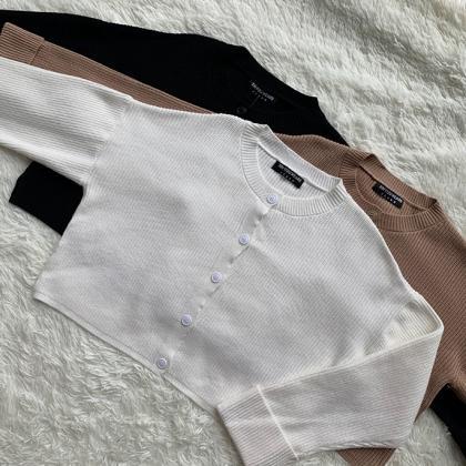 Long Sleeve Plaid Button Soft Knit Cardigan..