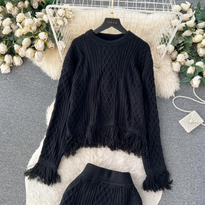 Chunky Cable Fringe Knit Bodycon Skirt 2 Piece..