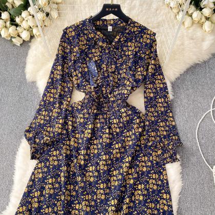 Floral Dress With Puffy Sleeves