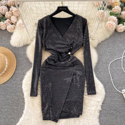 Sequined V-neck Long Sleeve Bodycon Dress