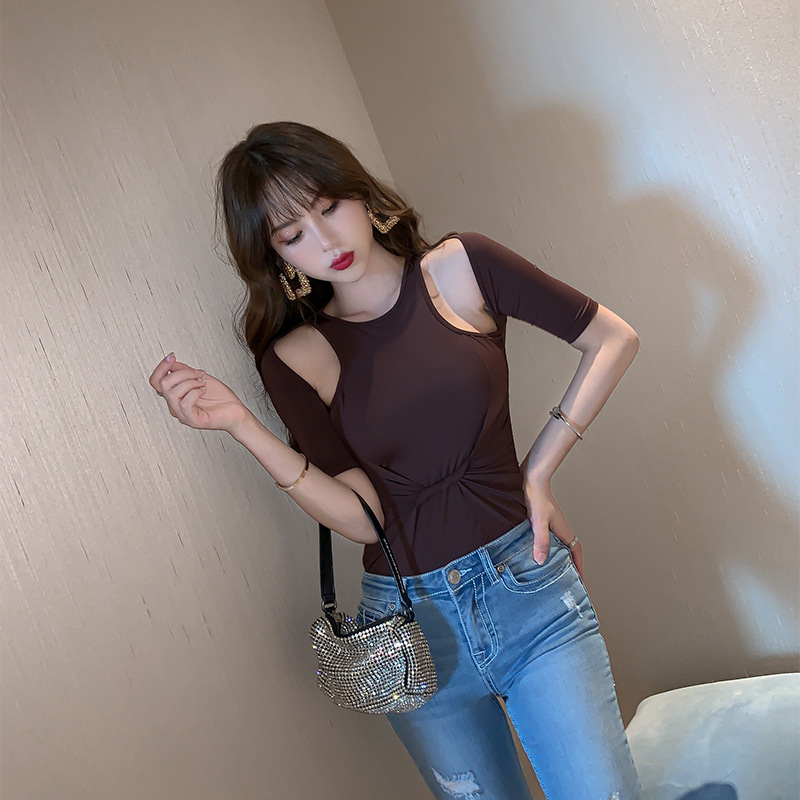 Short Sleeve Brown T-shirt Ins Sexy Hollow Off-the-shoulder Top 4144