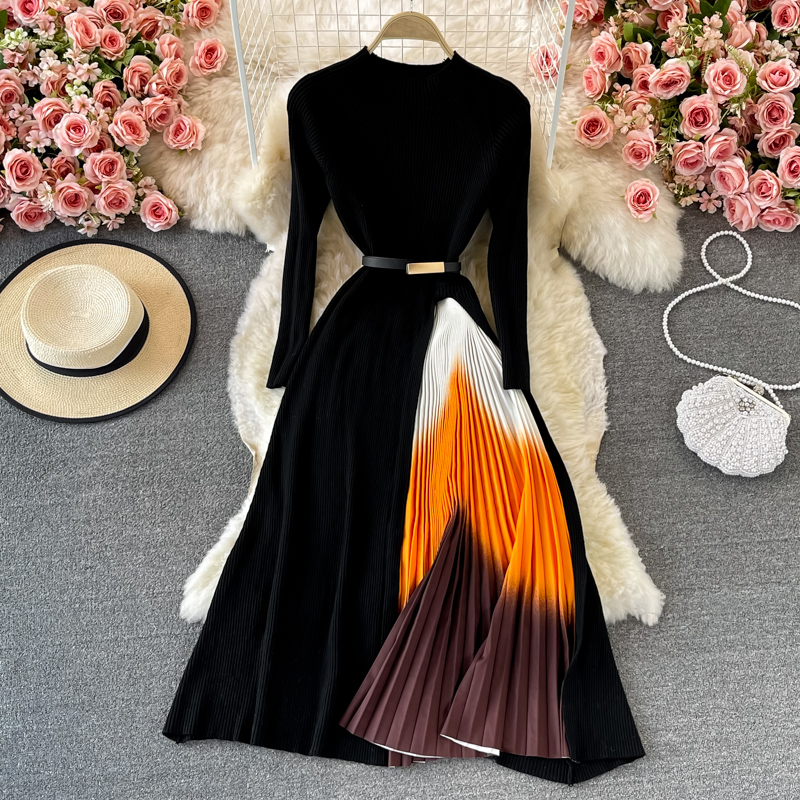 Black Long Sleeve Fake Two Piece Knit Pleated Dress