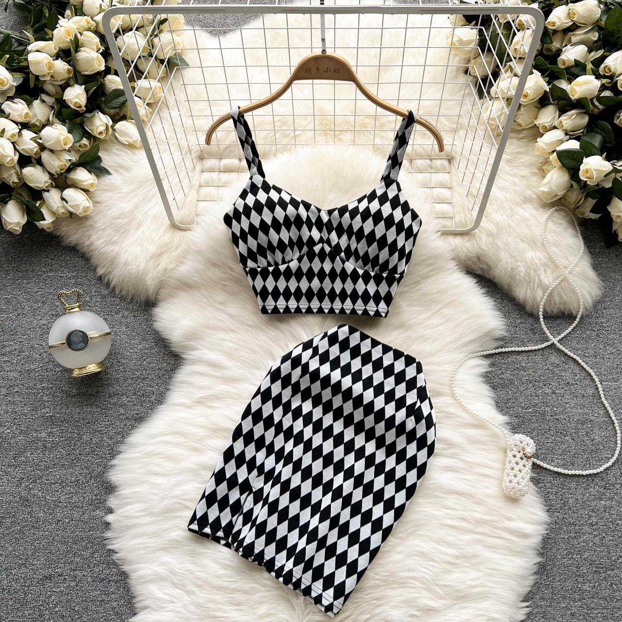 Women's 2 Piece Outfit Checkerboard Crop Top And Bodycon Short Skirt Set