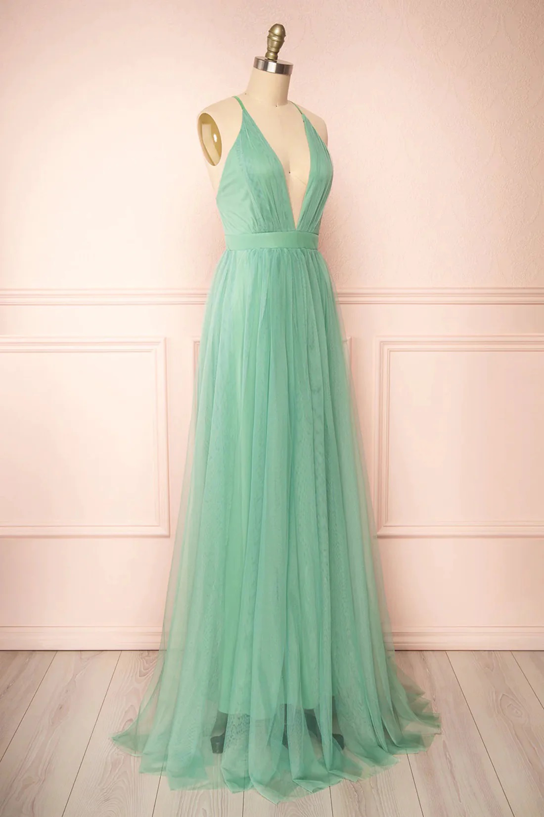 Luxurious Sage Green Tulle Short Prom Dress main image 0