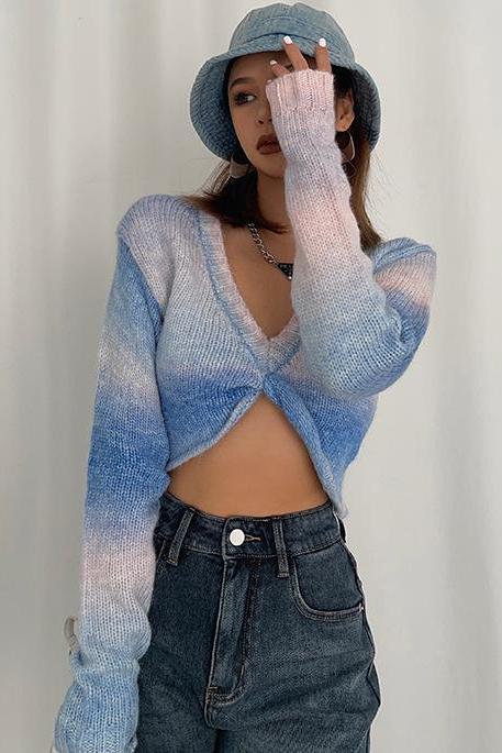 Sexy V-Neck Rendered Sweater Crop Top