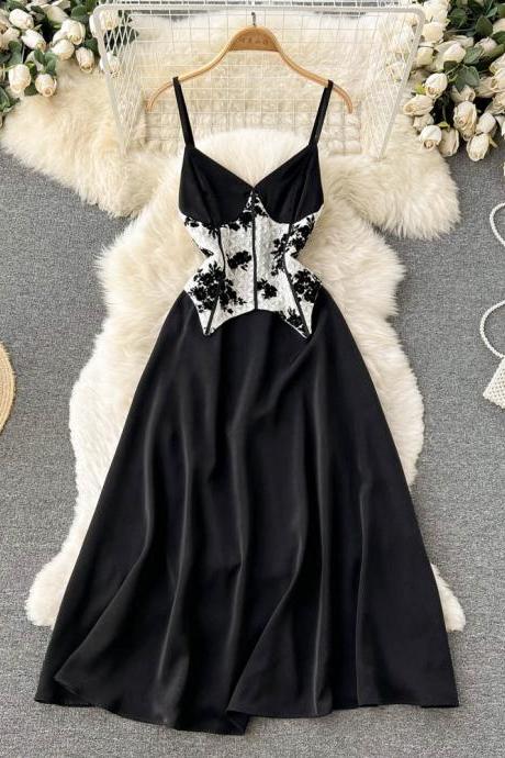 Hepburn Black Evening Dress Lace Panel Sleeveless Dress