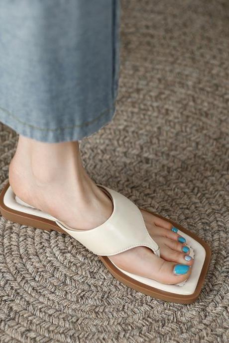 Premium Sense Square Toe Flip-flops