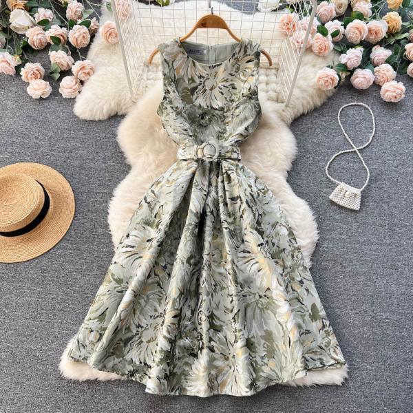 Vintage sleeveless printed dress