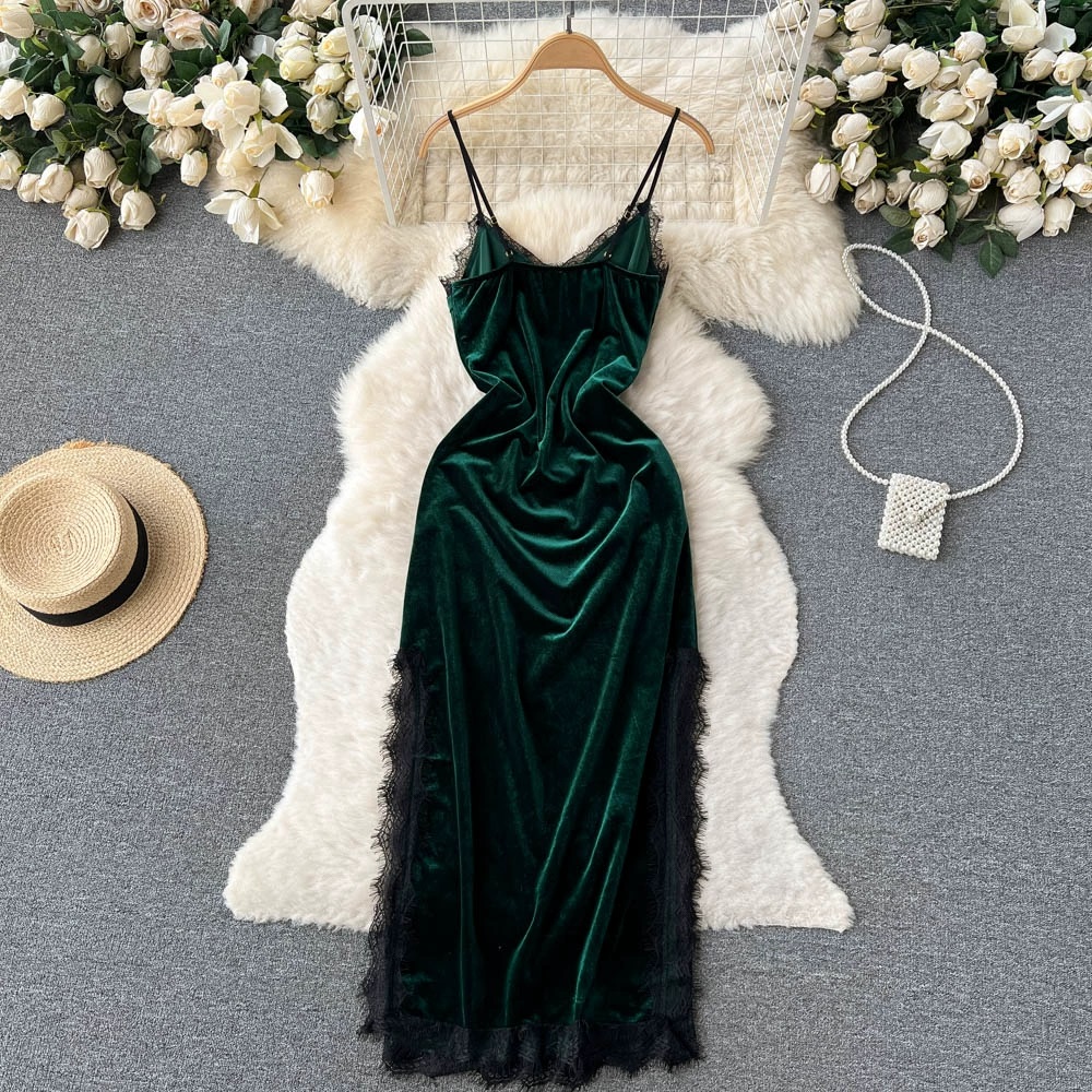 SEXY VELVET COCKTAIL MIDI DRESS - EMERALD GREEN main image 1
